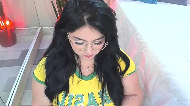 Snapshot of _nina_sweet chatting on 02.09.25 nina sweet online show from 02.09.25