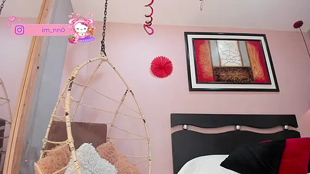 Snapshot of _nina_sweet chatting on 02.15.25 nina sweet online show from 02.15.25