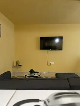 Snapshot of chris_sbh chatting on 01.31.25 chris sbh online show from 01.31.25