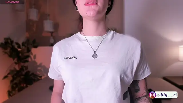 Ally addams online show from 09.11.25