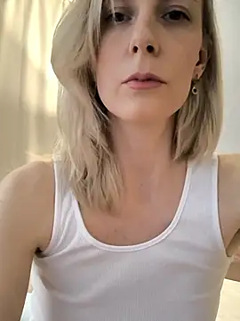 AvelinaLeoni online show from 03.02.26