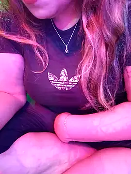 Snapshot of Khalil-Fuck-Nour chatting on 12.22.24 Khalil-Fuck-Nour online show from 12.22.24