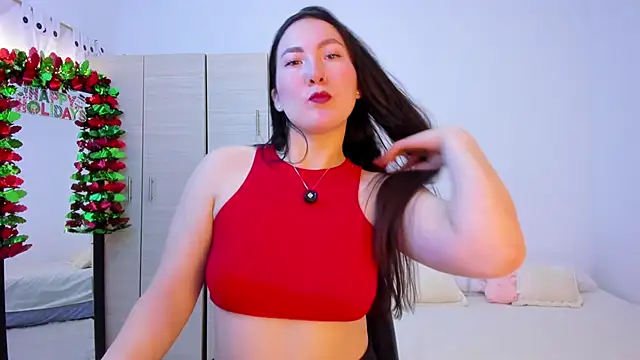 Elle Lee  online show from 12.01.25