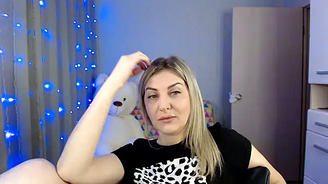 Amelia Harper online show from 01.10.25