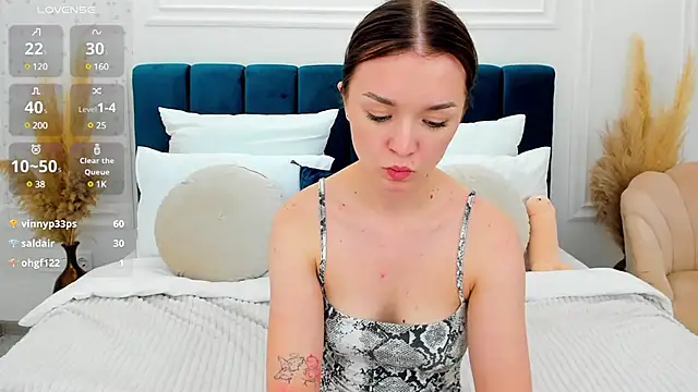 VirginOlly online show from 02.20.25