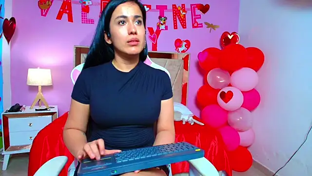 Miia harper  online show from 02.06.25