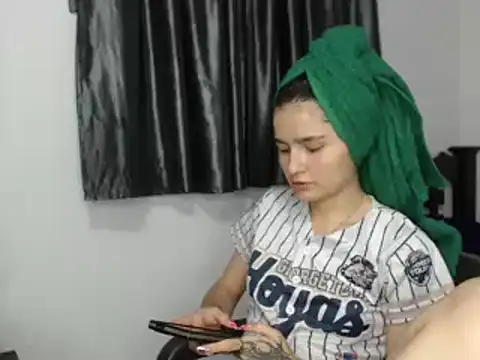 Snapshot of saritapretyy chatting on 01.22.25 saritapretyy online show from 01.22.25