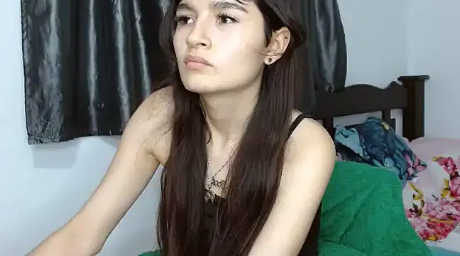Snapshot of saritapretyy chatting on 03.08.25 saritapretyy online show from 03.08.25