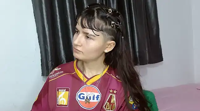 Snapshot of saritapretyy chatting on 03.11.25 saritapretyy online show from 03.11.25