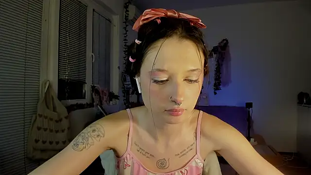 Snapshot of Jenny_darling_love chatting on 01.01.25 Jenny darling love online show from 01.01.25