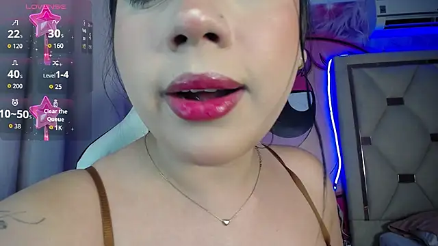 Snapshot of Ashley_piinkk_ chatting on 07.28.26 Ashley piinkk online show from 07.28.26