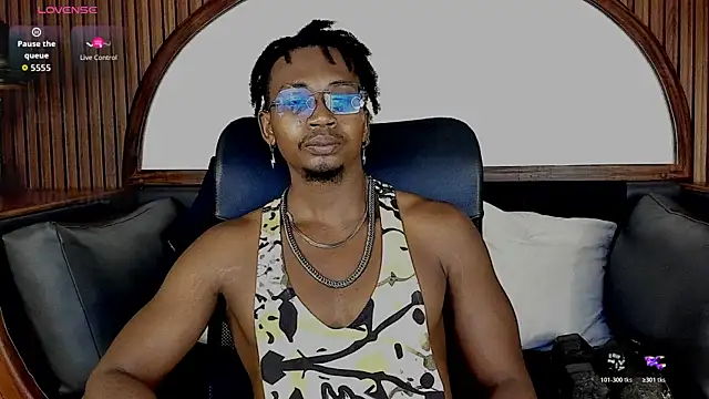 Snapshot of JamalMyst chatting on 04.28.26 JamalMyst online show from 04.28.26