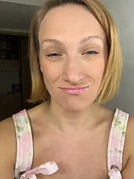 UmaTruewoman online show from 01.13.26