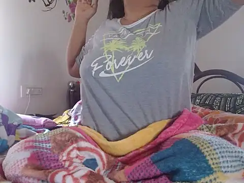 Snapshot of TASHa009 chatting on 01.07.25 TASHa009 online show from 01.07.25