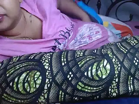 Snapshot of TASHa009 chatting on 01.08.25 TASHa009 online show from 01.08.25