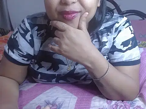 Snapshot of TASHa009 chatting on 01.24.25 TASHa009 online show from 01.24.25