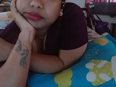 Snapshot of TASHa009 chatting on 03.03.25 TASHa009 online show from 03.03.25