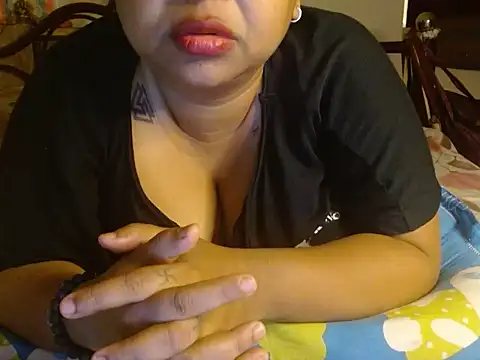 Snapshot of TASHa009 chatting on 03.03.25 TASHa009 online show from 03.03.25