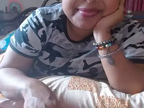 Snapshot of TASHa009 chatting on 03.09.25 TASHa009 online show from 03.09.25