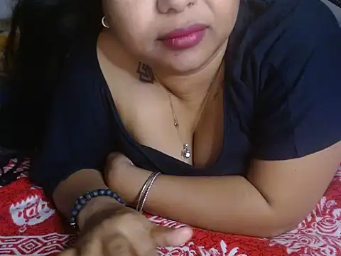 Snapshot of TASHa009 chatting on 03.10.25 TASHa009 online show from 03.10.25