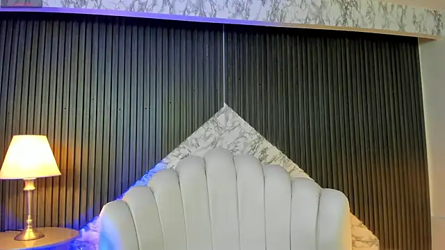 MeganDraco  online show from 01.31.25