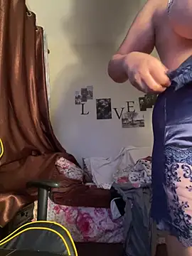 Apple-Boobs online show from 01.10.26