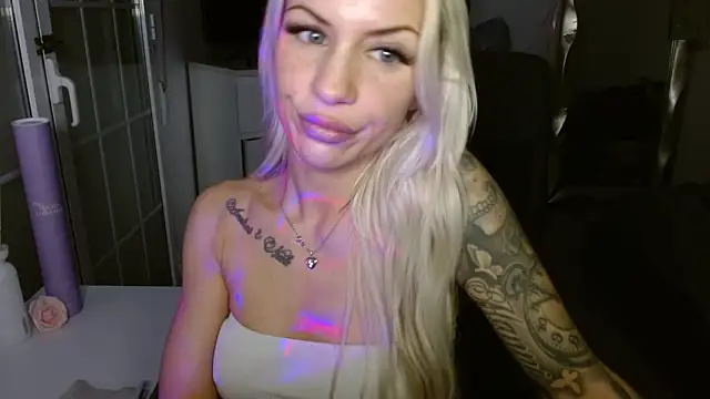 JuicyJanexo online show from 02.14.26