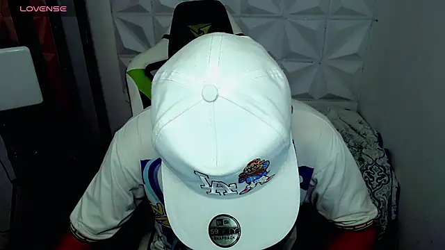 Snapshot of bby_santi chatting on 12.05.24 bby santi online show from 12.05.24