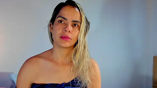 ClaraMariaMon online show from 02.23.25