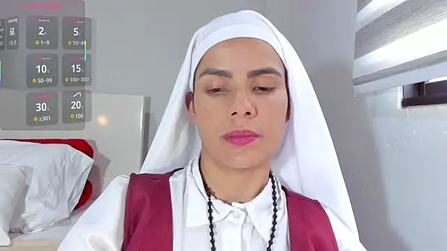 Snapshot of ClaraMariaMon chatting on 02.06.26 ClaraMariaMon online show from 02.06.26