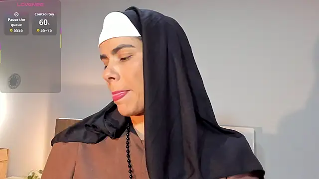 Snapshot of ClaraMariaMon chatting on 02.27.26 ClaraMariaMon online show from 02.27.26