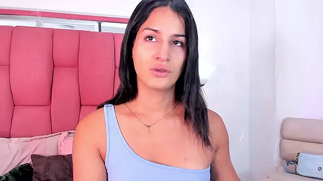 Snapshot of jennifer_ts chatting on 02.06.25 jennifer ts online show from 02.06.25