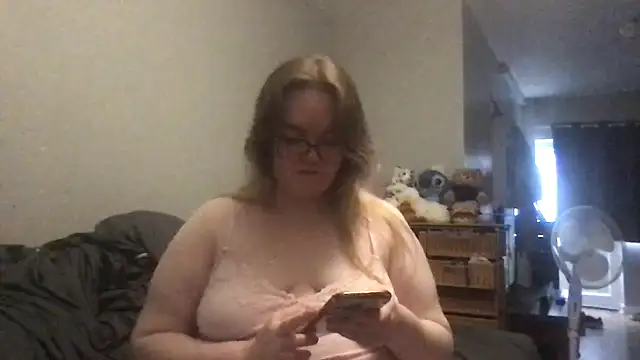 honeyyy24 online show from 10.04.25