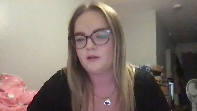 honeyyy24 online show from 10.09.25