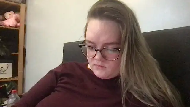 honeyyy24 online show from 11.09.25