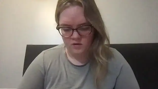 honeyyy24 online show from 03.08.26