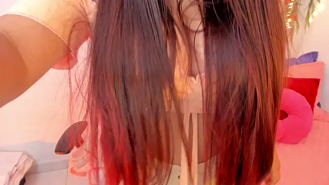 Snapshot of Sweet_Chloe06 chatting on 12.18.24 Sweet Chloe06 online show from 12.18.24