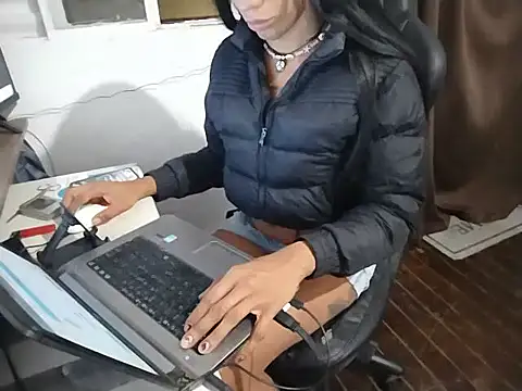 morenaindiaofc online show from 09.15.25