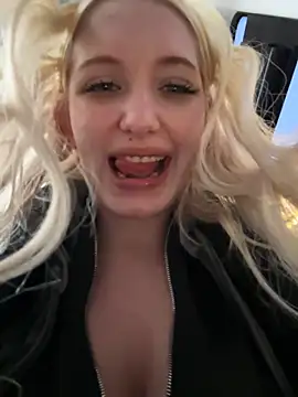 Milkyy wway online show from 12.19.25