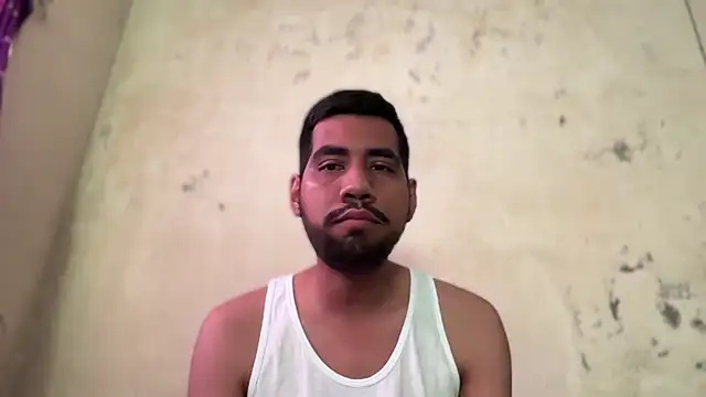 EnriquePersian197 online show from 01.01.25