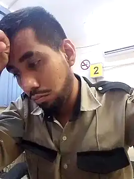 EnriquePersian197 online show from 01.25.25