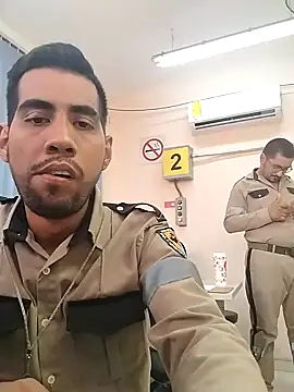 EnriquePersian197 online show from 09.15.25