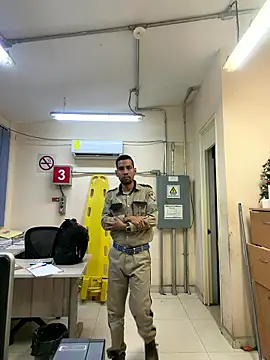 EnriquePersian197 online show from 01.14.26