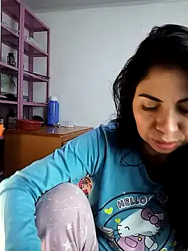Snapshot of saralunabella chatting on 01.24.25 saralunabella online show from 01.24.25