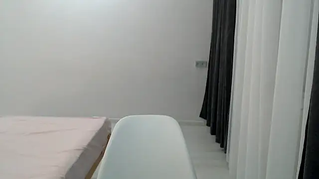 Snapshot of PolinaXXXJones chatting on 01.16.25 PolinaXXXJones online show from 01.16.25