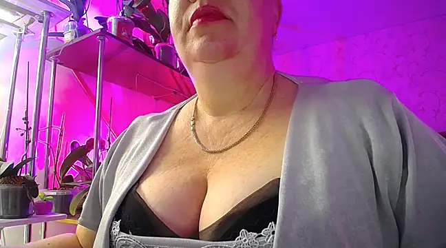 Snapshot of _Sweet_Woman chatting on 01.24.25  Sweet Woman online show from 01.24.25
