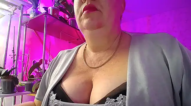 Snapshot of _Sweet_Woman chatting on 01.24.25  Sweet Woman online show from 01.24.25
