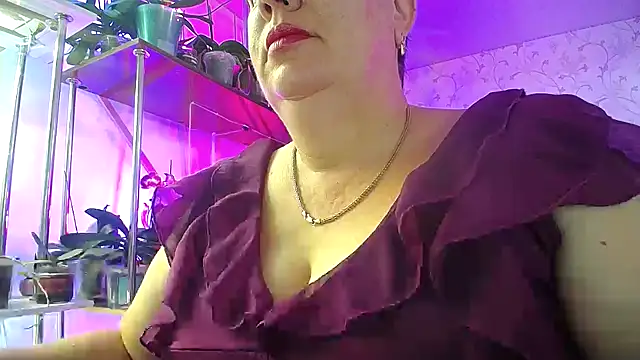 Snapshot of _Sweet_Woman chatting on 09.09.25  Sweet Woman online show from 09.09.25