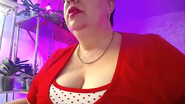  Sweet Woman online show from 12.16.25