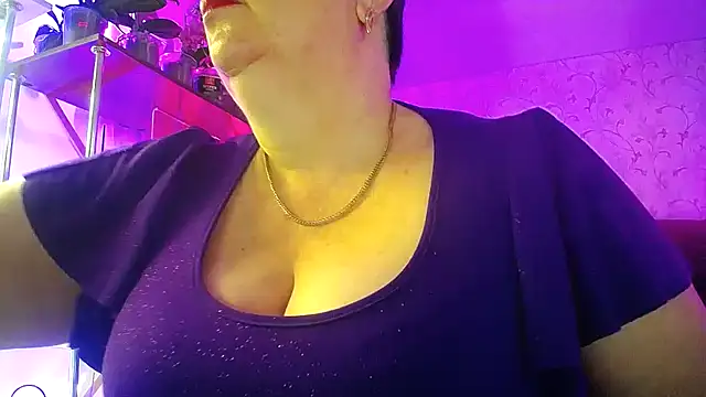  Sweet Woman online show from 04.15.26